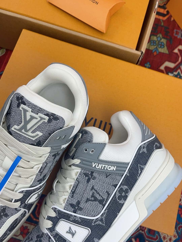 ルイヴィトン靴細部ディテール